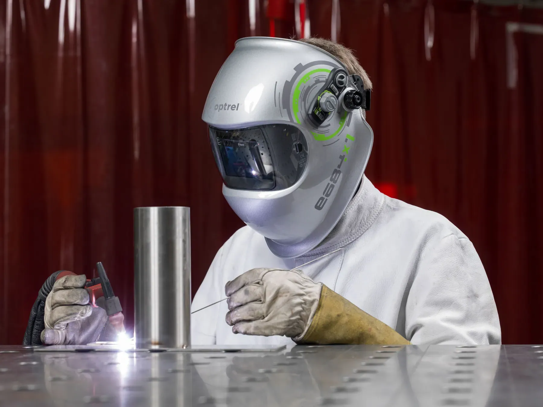 optrel e684 — auto-darkening welding helmet — 6