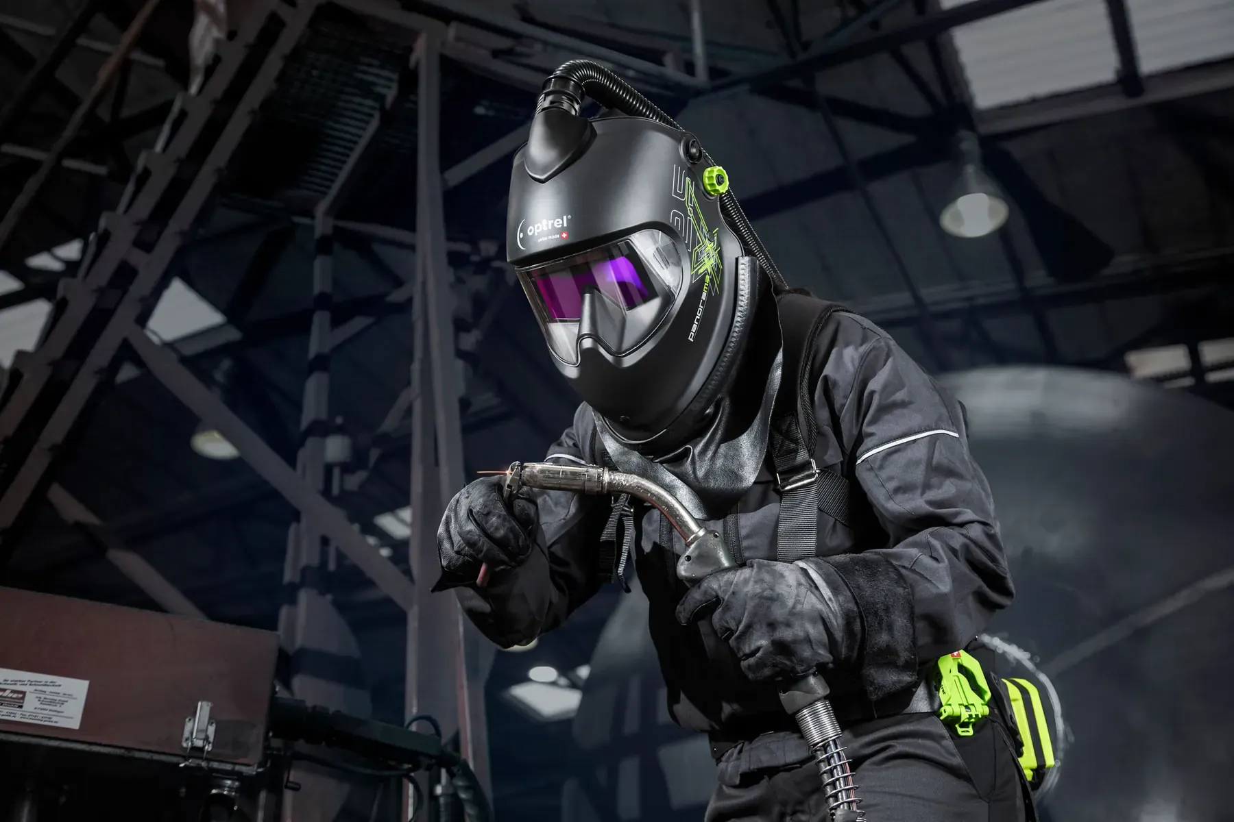 optrel panoramaxx pure air 2.5 — auto-darkening PAPR welding helmet — 5